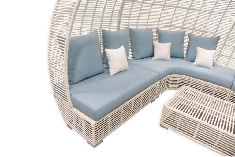 CASABLANCA DAYBED Outdoor Furniture Manufacturer