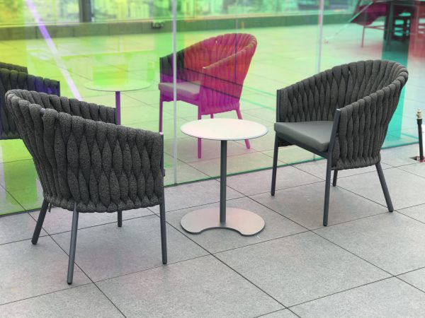 Rich results on Google's SERP when searching for "Side Table"